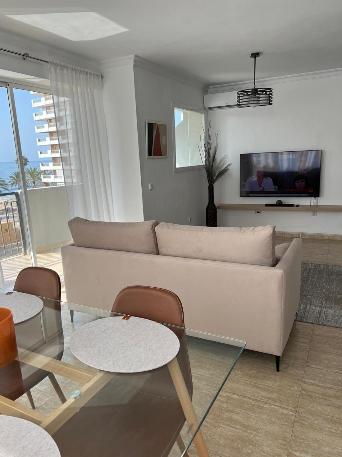 Apartamento Gran Con Vistas Al Mar & Parking Fuengirola