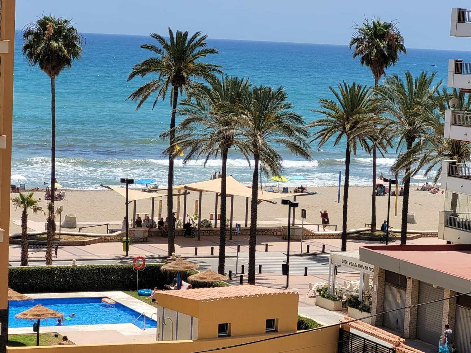 Gran Con Vistas Al Mar & Parking Apartamento Fuengirola